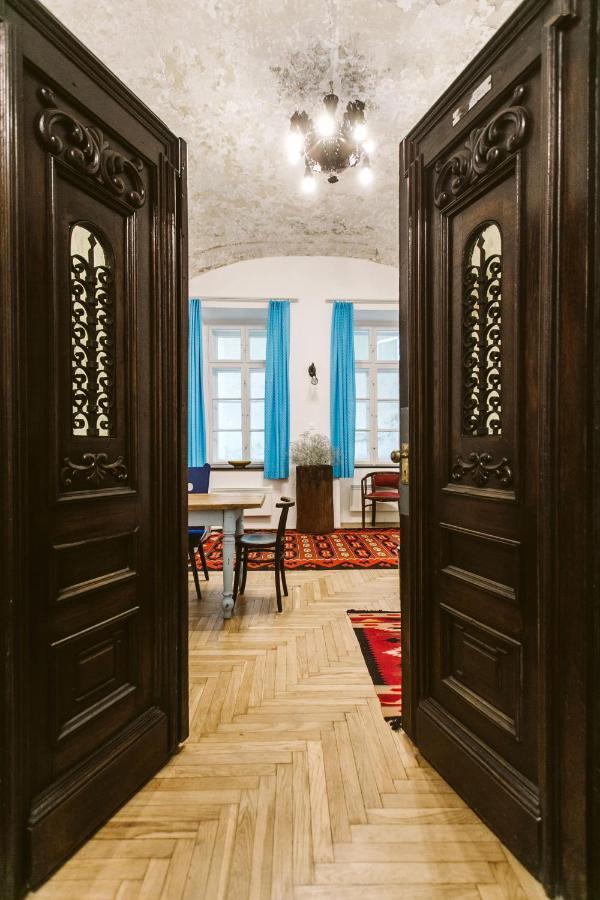 The Chapel - History, Tradition, Luxury بودابست المظهر الخارجي الصورة