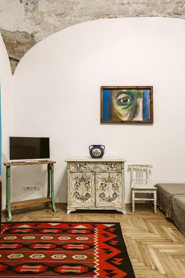 The Chapel - History, Tradition, Luxury بودابست المظهر الخارجي الصورة